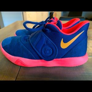 Nike KD kids basketball shoes Youth 2.5